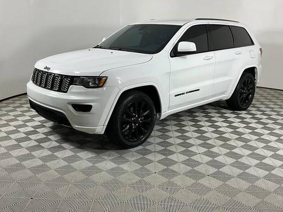 JEEP GRAND CHEROKEE 2018 1C4RJEAG4JC208752 image JEEP GRAND CHEROKEE 2018 1C4RJEAG4JC208752 image